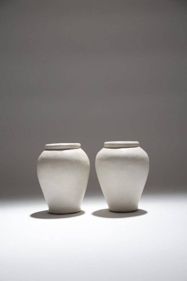 Small Cream Tadelakt Urn