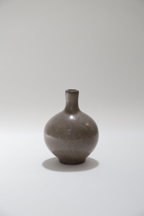 Taupe Tadelakt Vase 1