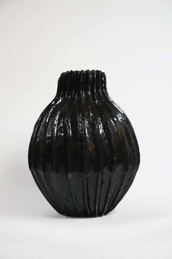 Large Black Tamegroute Vase