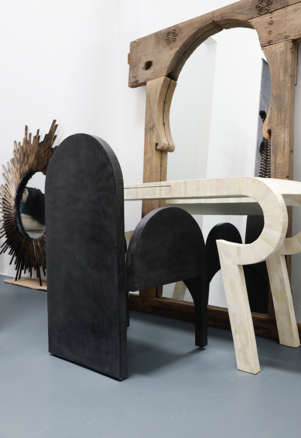 Arch Chair with Resin Stucco