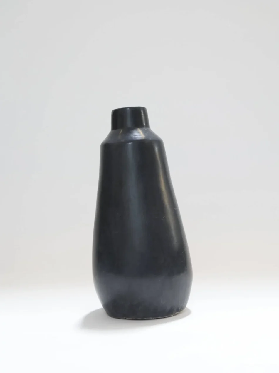 Black Tadelakt Vase 2